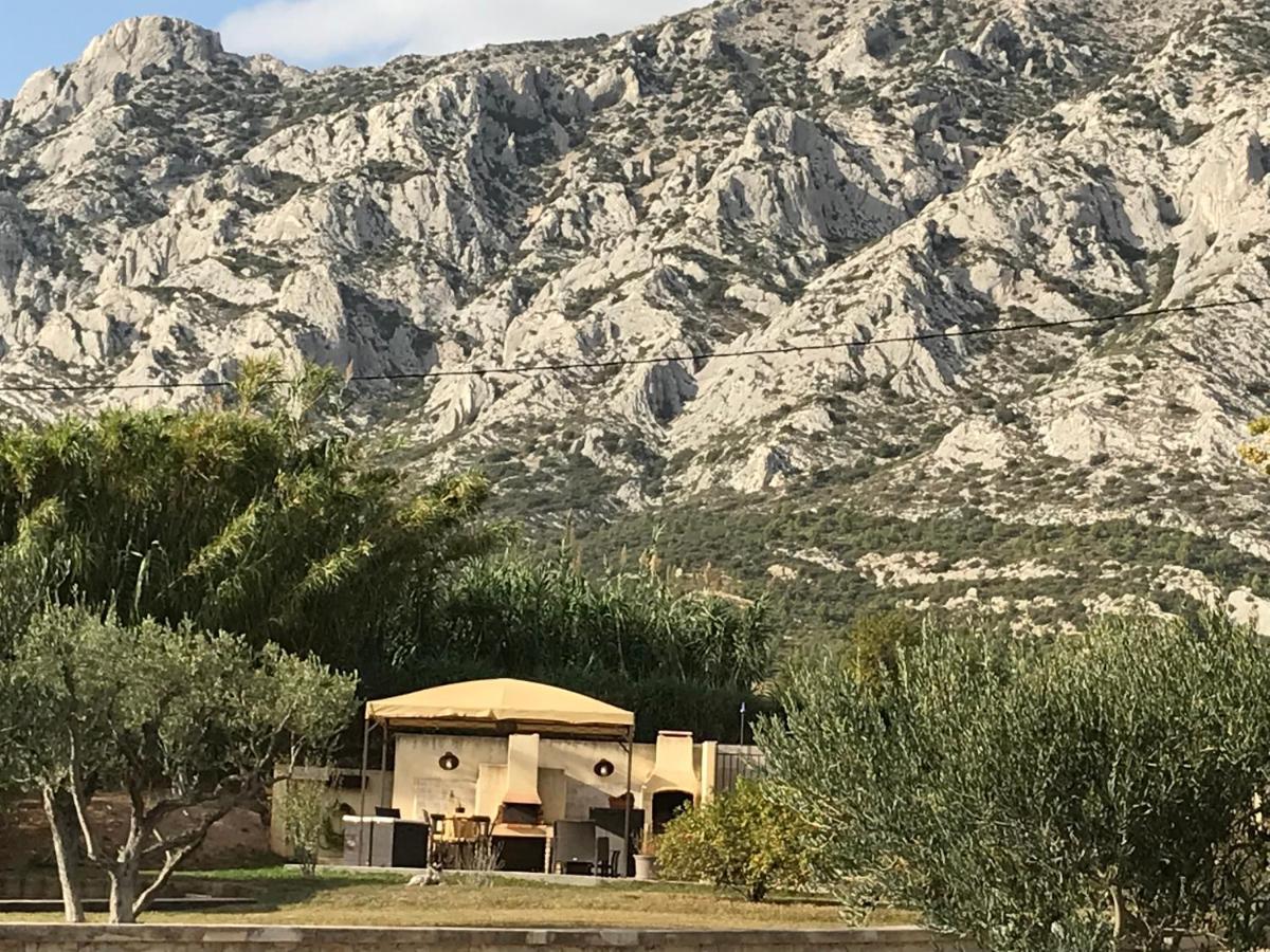 Studio Au Pied De La Ste Victoire Puyloubier Eksteriør bilde